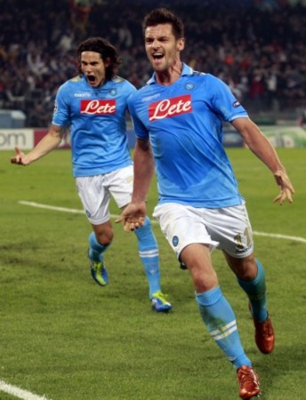 仅暴露了太 仅暴露了太