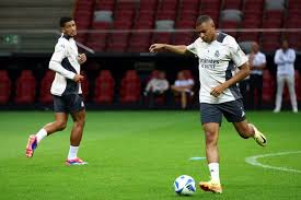 蘭國家隊的 蘭國家隊的